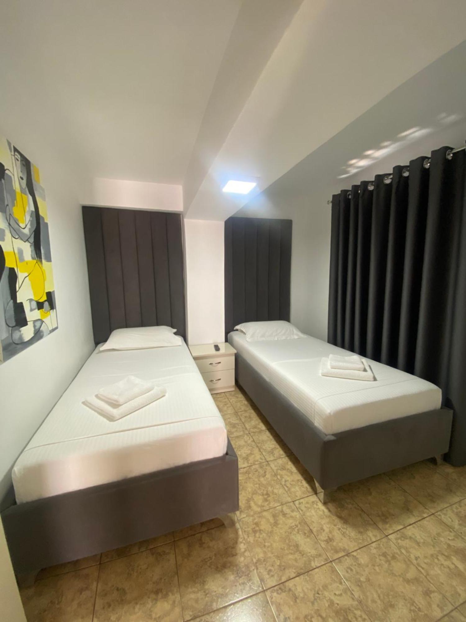 Kuburi Hotel Ксамил Экстерьер фото